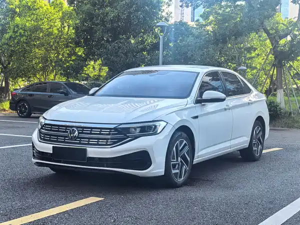 Volkswagen Sagitar 2023
