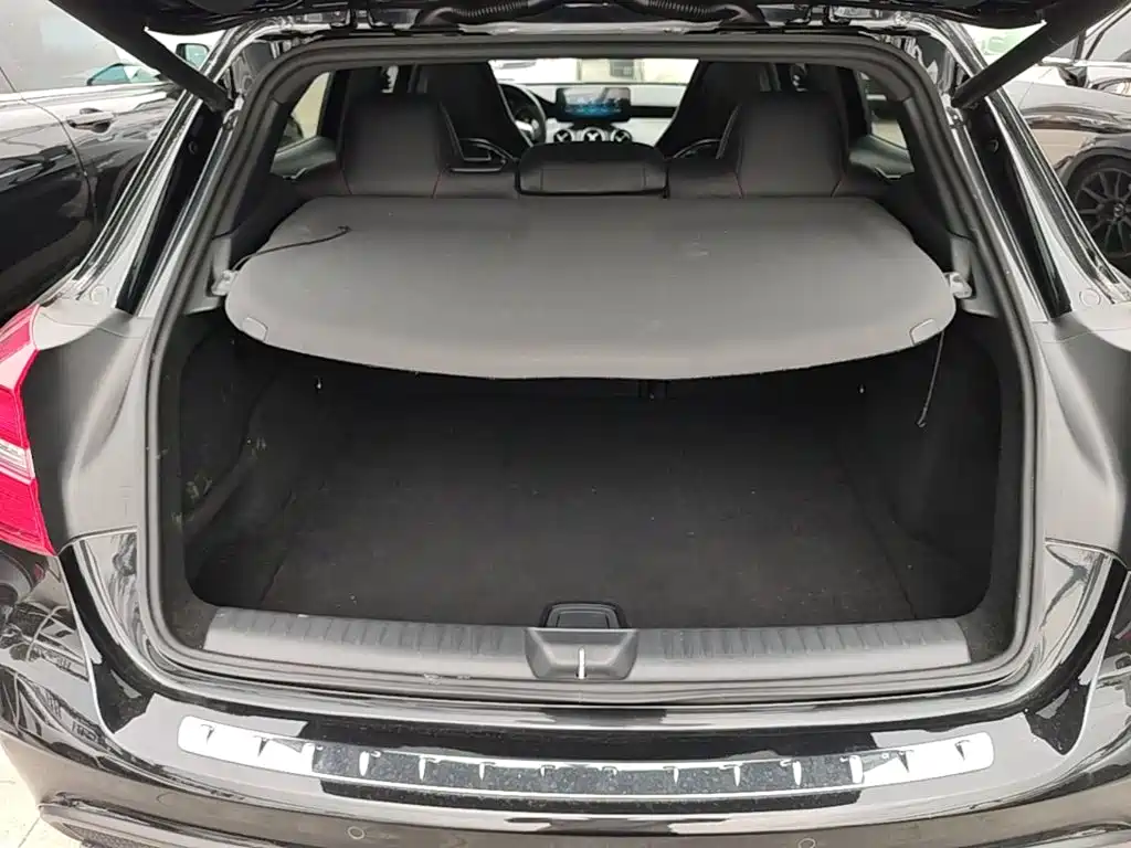 Mercedes-Benz GLA AMG 2015 — фото 15