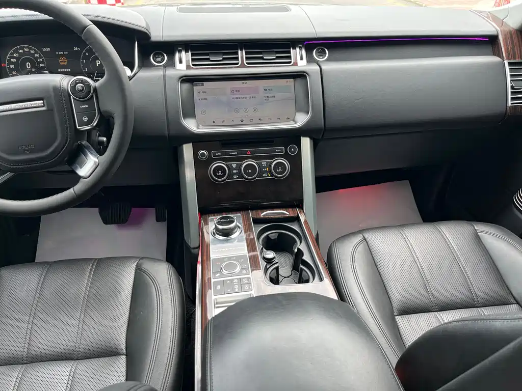 Land Rover Range Rover 2018 — фото 22