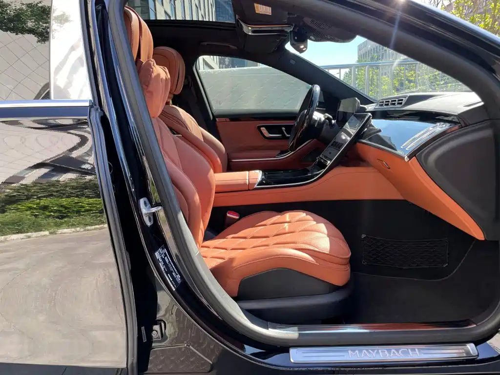 Mercedes-Benz Maybach S-Class 2024 — фото 20