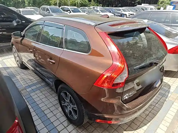 Volvo XC60 2015