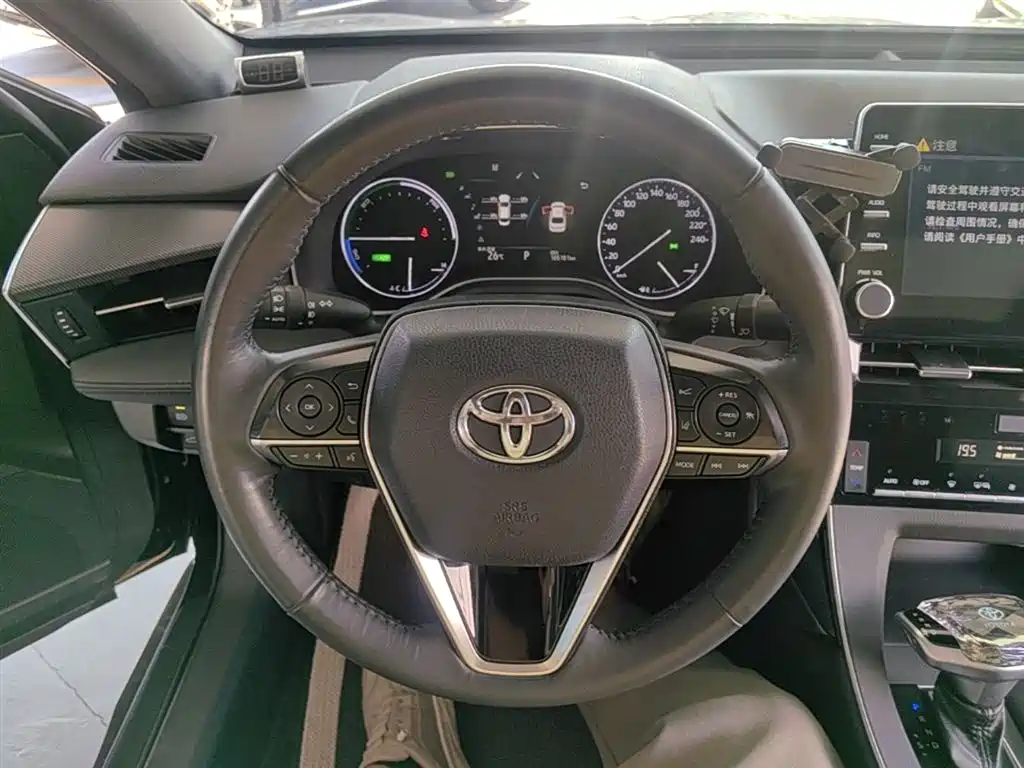 Toyota Avalon 2021 — фото 11