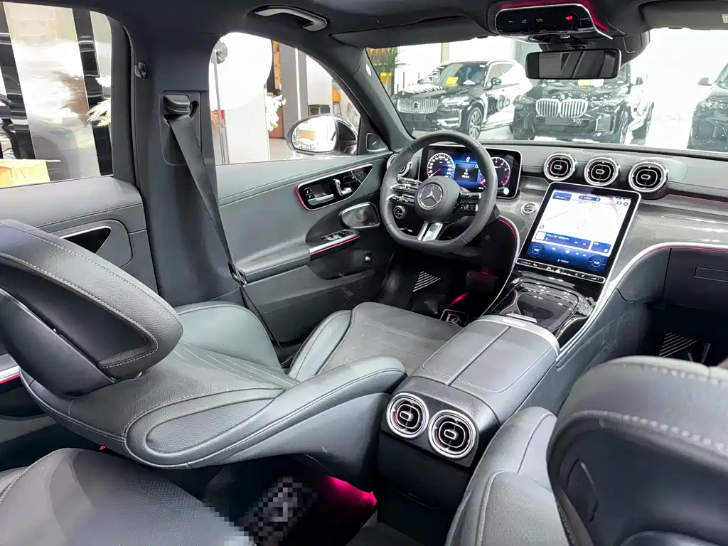 Mercedes-Benz C-Class 2021