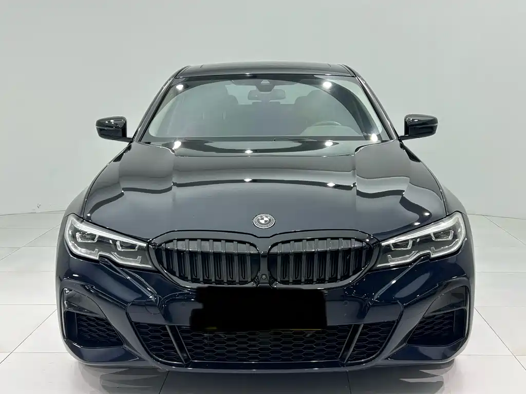 BMW 3 Series 2021