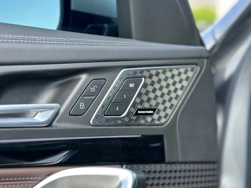 BMW X1 2023 — фото 17