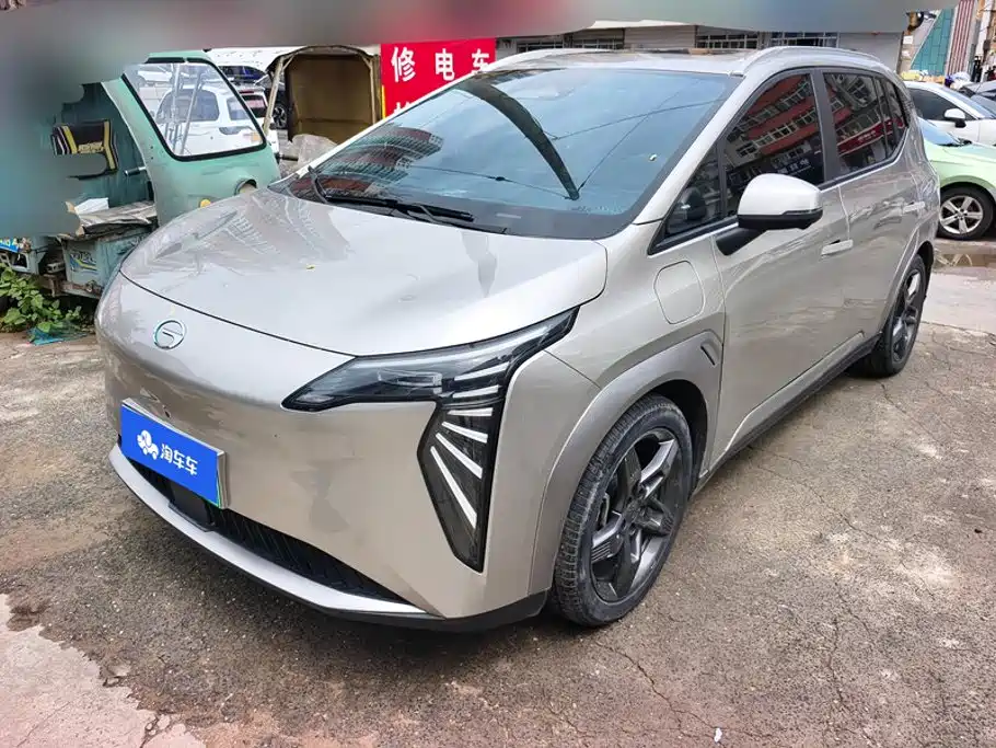 Aion Y 2023