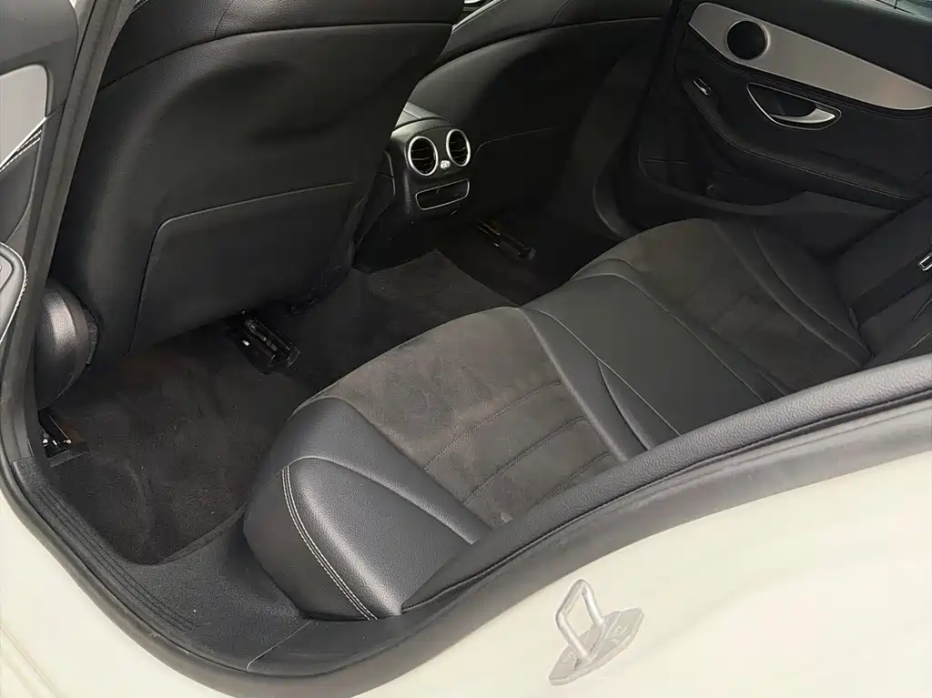 Mercedes-Benz C-Class 2020 — фото 14