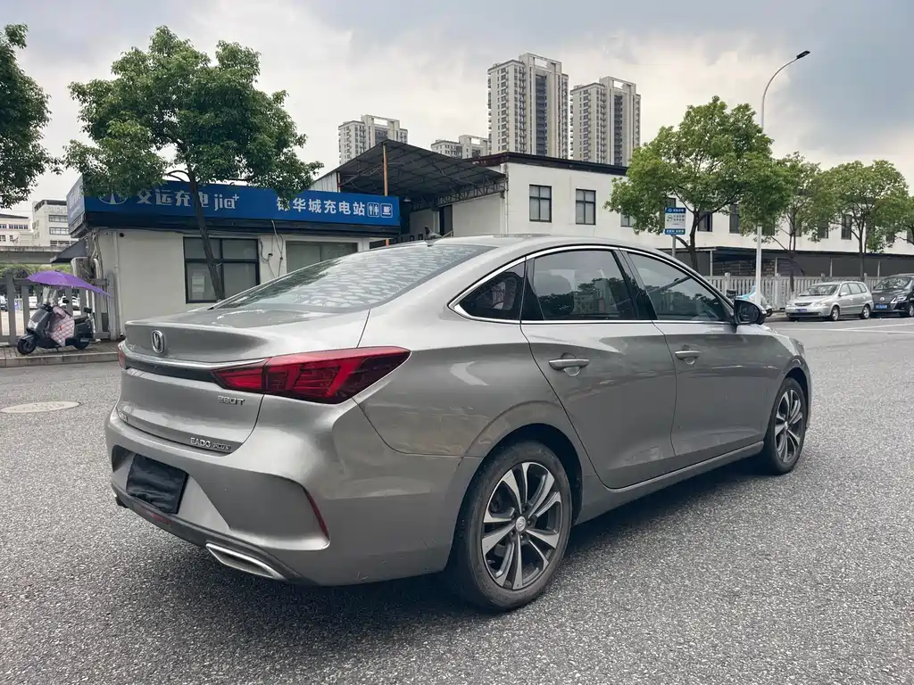 Changan Eado 2020 — фото 20