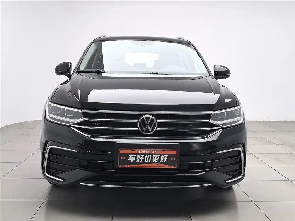 Volkswagen Tiguan L 2022 — фото 3