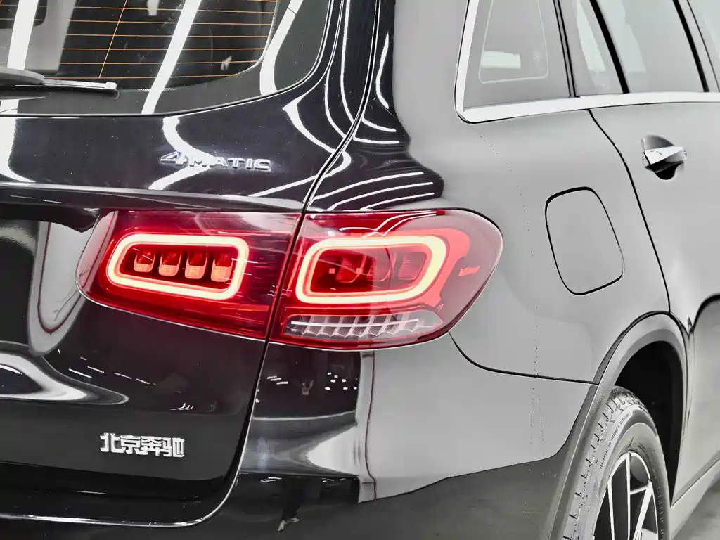 Mercedes-Benz GLC 2020 — фото 18