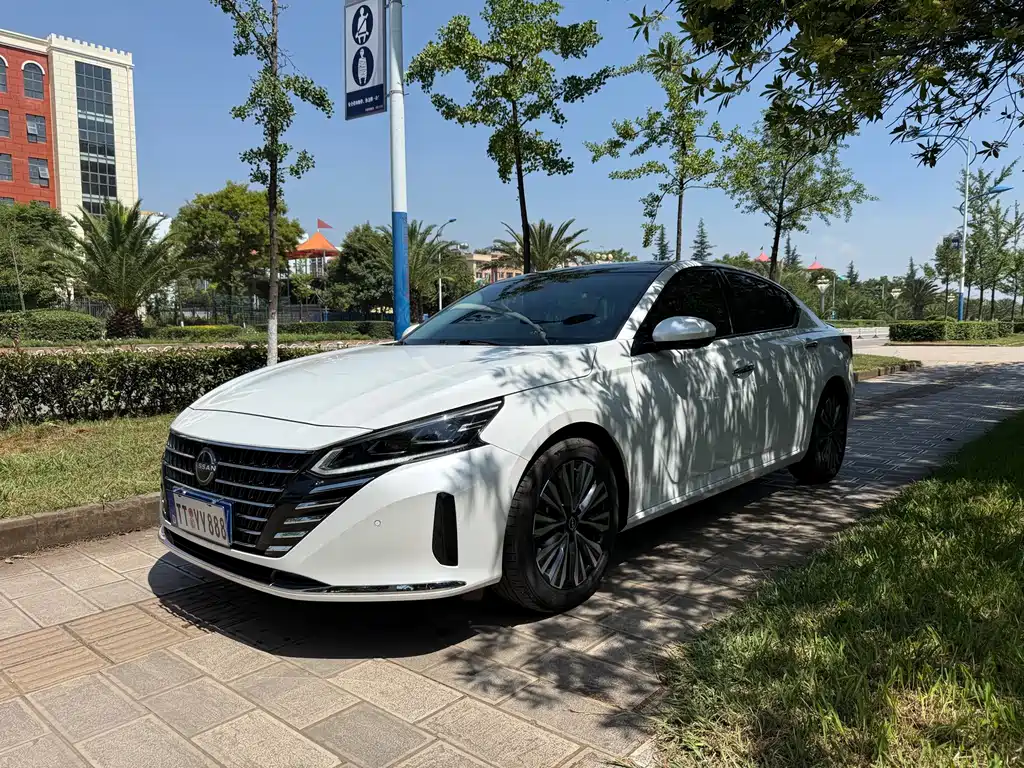 Nissan Teana 2024
