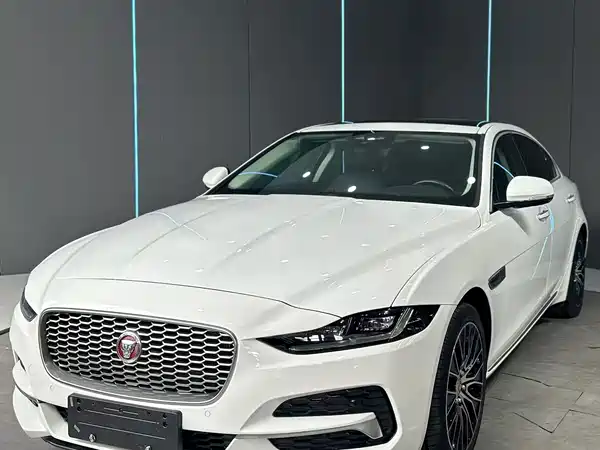 Jaguar XEL 2022