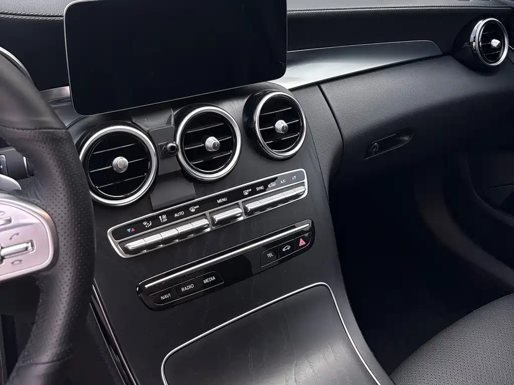 Mercedes-Benz C-Class 2021 — фото 13