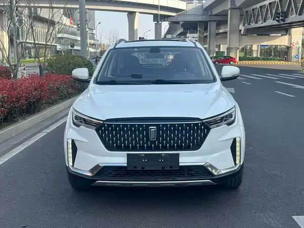 Bestune T33 2019