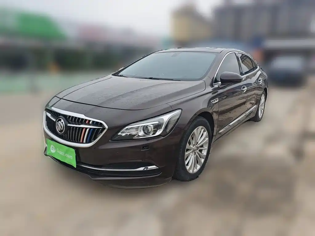 Buick LaCrosse 2017 — фото 1