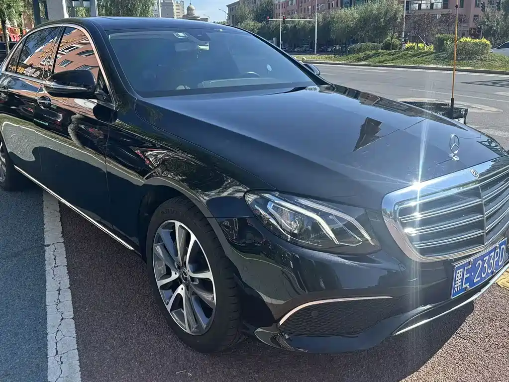 Mercedes-Benz E-Class 2019 — фото 3