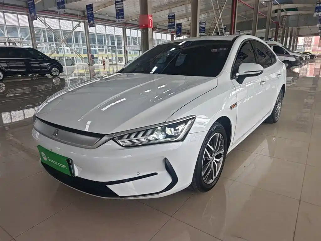 BYD Qin PLUS 2022 — фото 2