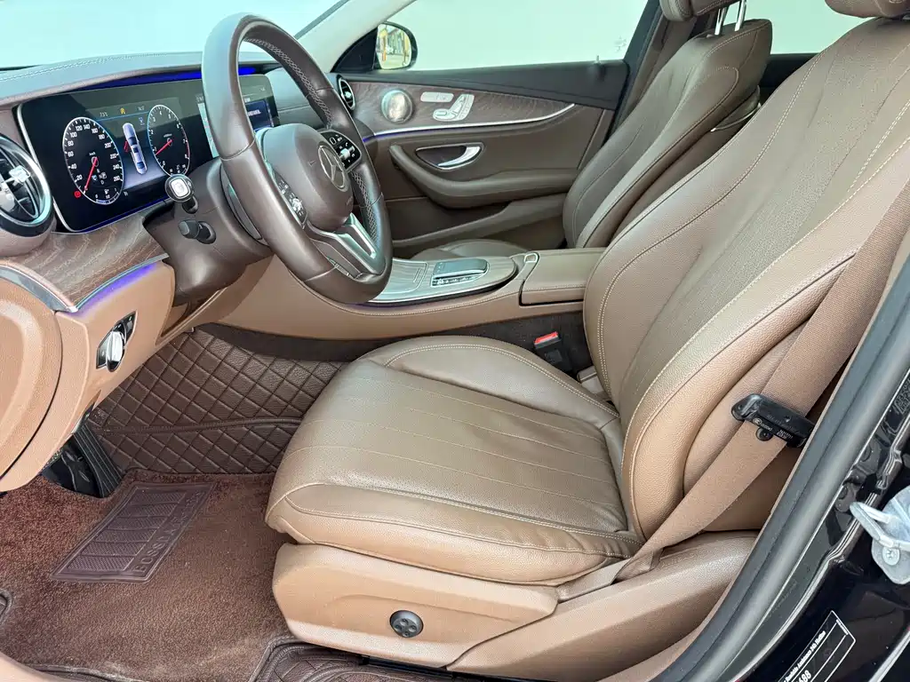 Mercedes-Benz E-Class 2020 — фото 6