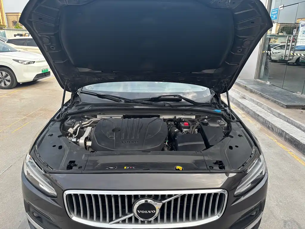 Volvo S90 2020 — фото 19