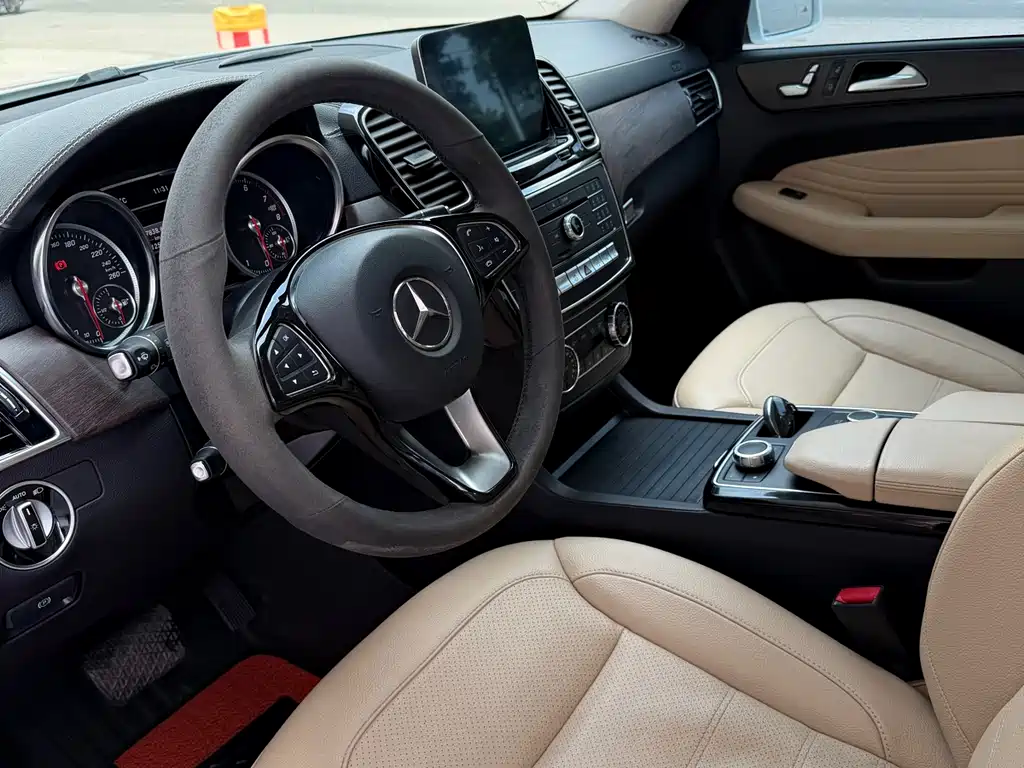 Mercedes-Benz GLE Coupe 2018 — фото 10