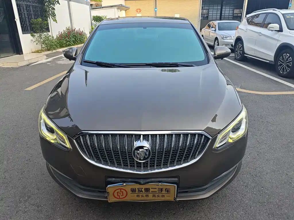 Buick Excelle 2017 — фото 1