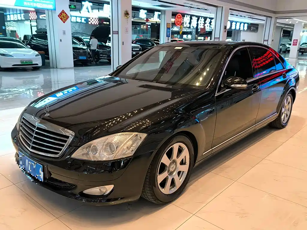 Mercedes-Benz S-Class 2006 — фото 1