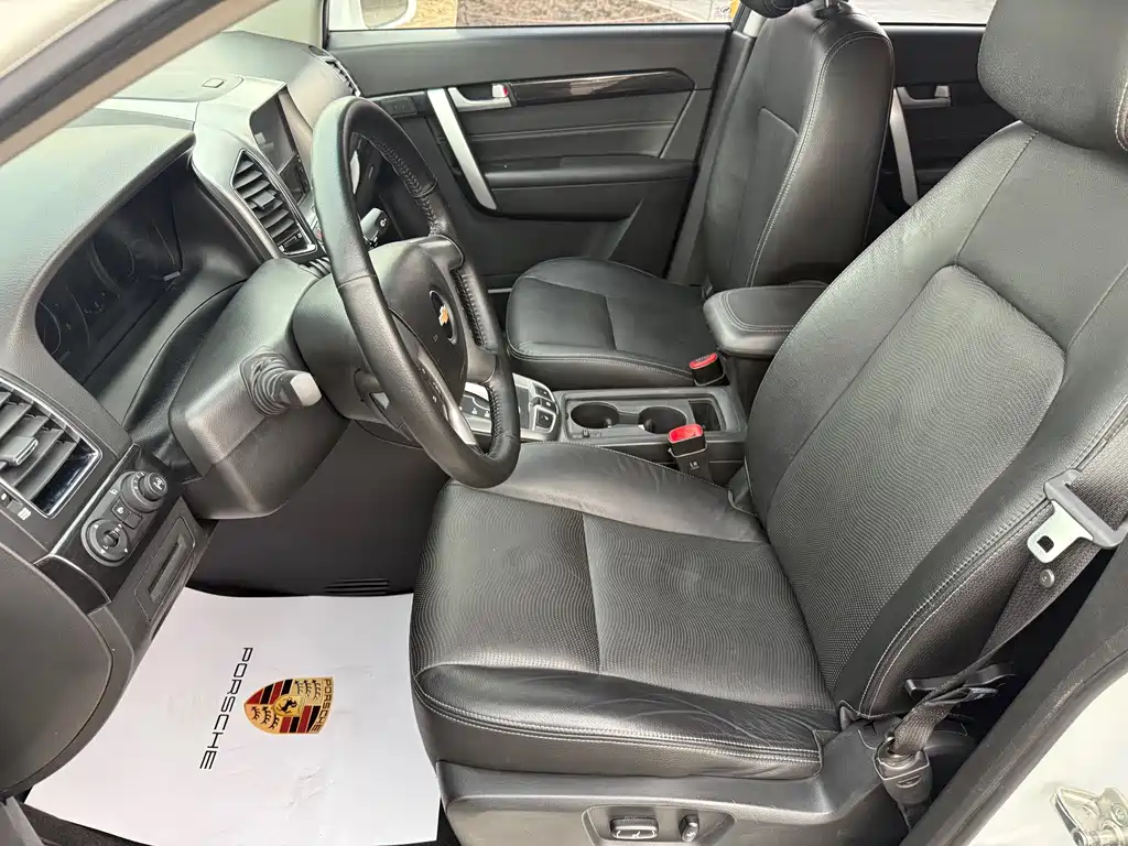 Chevrolet Captiva 2014 — фото 10