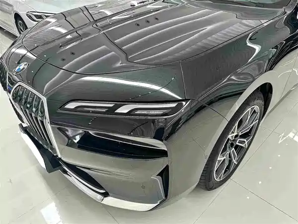 BMW 7 Series 2025