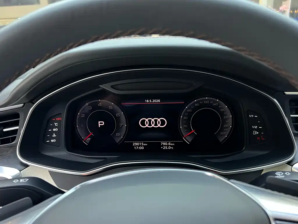 Audi A6L 2022 — фото 9