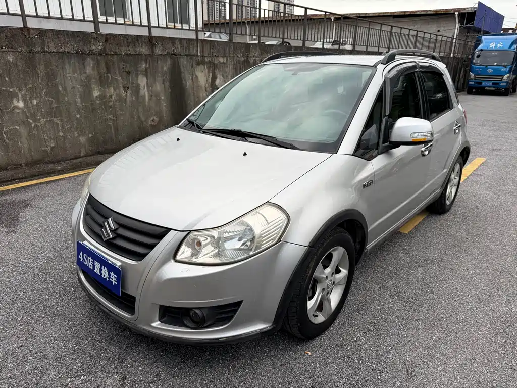 Suzuki SX4 2013