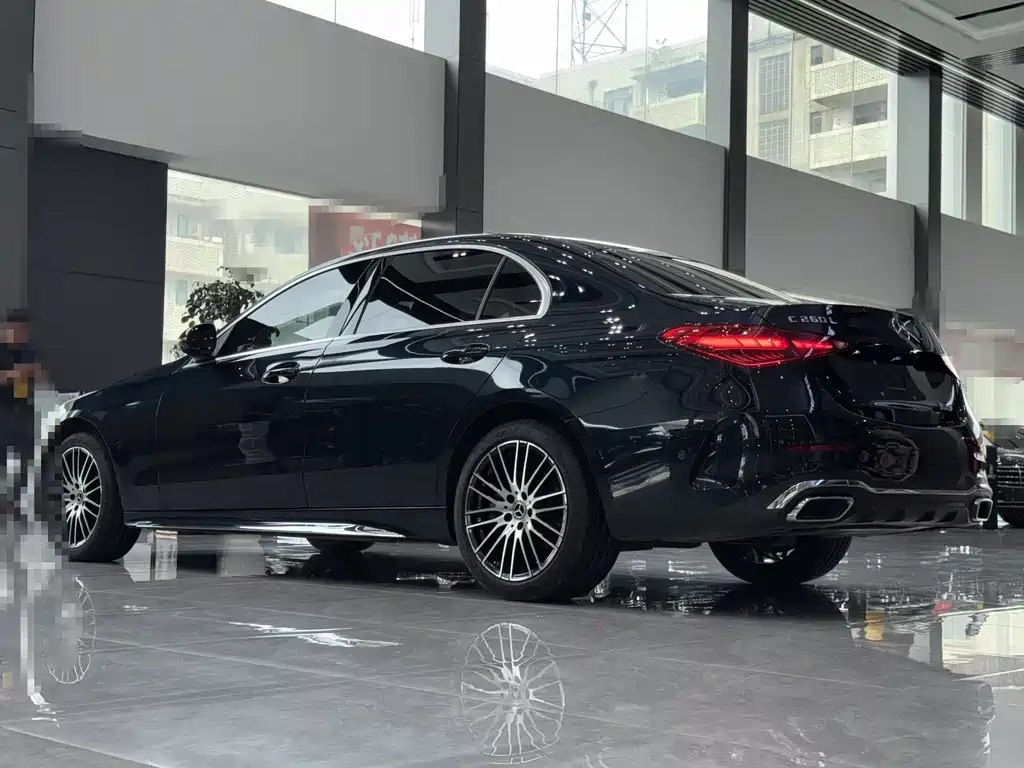 Mercedes-Benz C-Class 2022 — фото 11