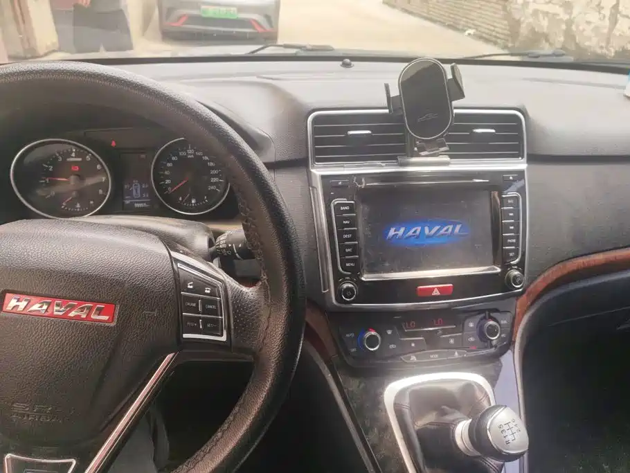 Haval H6 2016 — фото 12