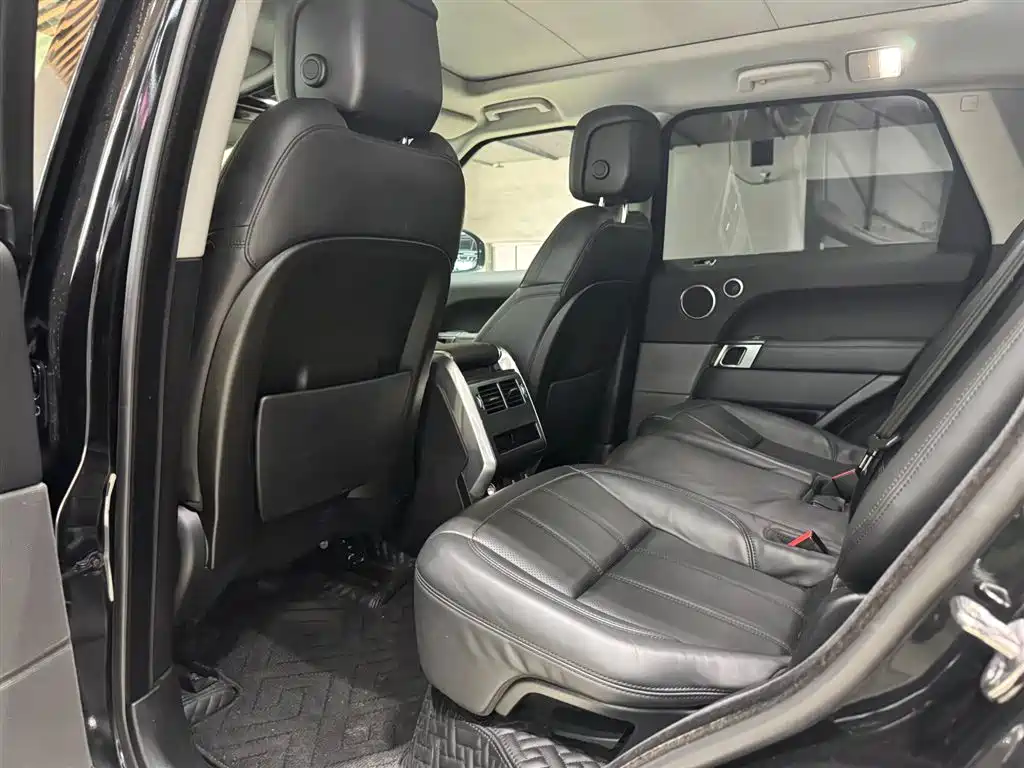 Land Rover Range Rover Sport 2019 — фото 13