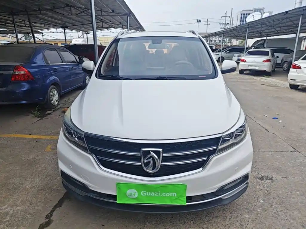 Baojun 730 2018