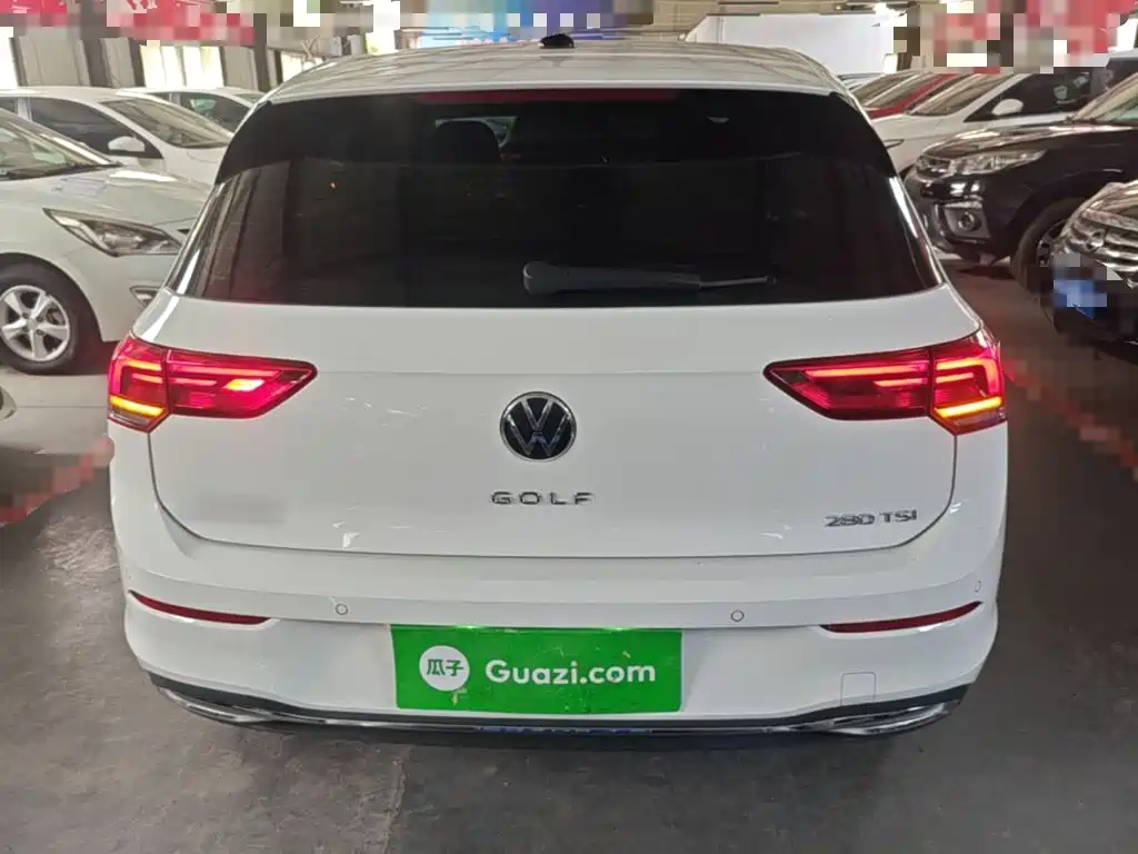 Volkswagen Golf 2024