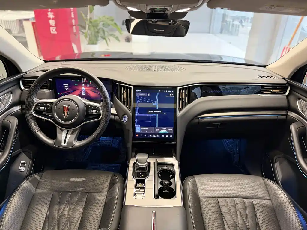 Hongqi HS7 PHEV 2024 — фото 16