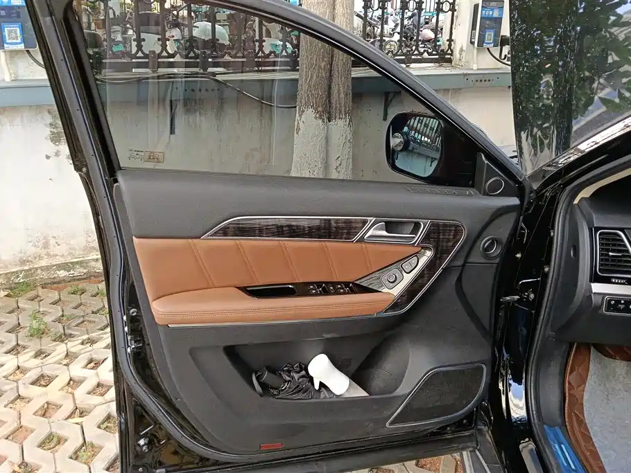 Haval H6 Coupe 2015 — фото 7