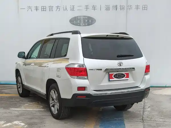 Toyota Highlander 2014