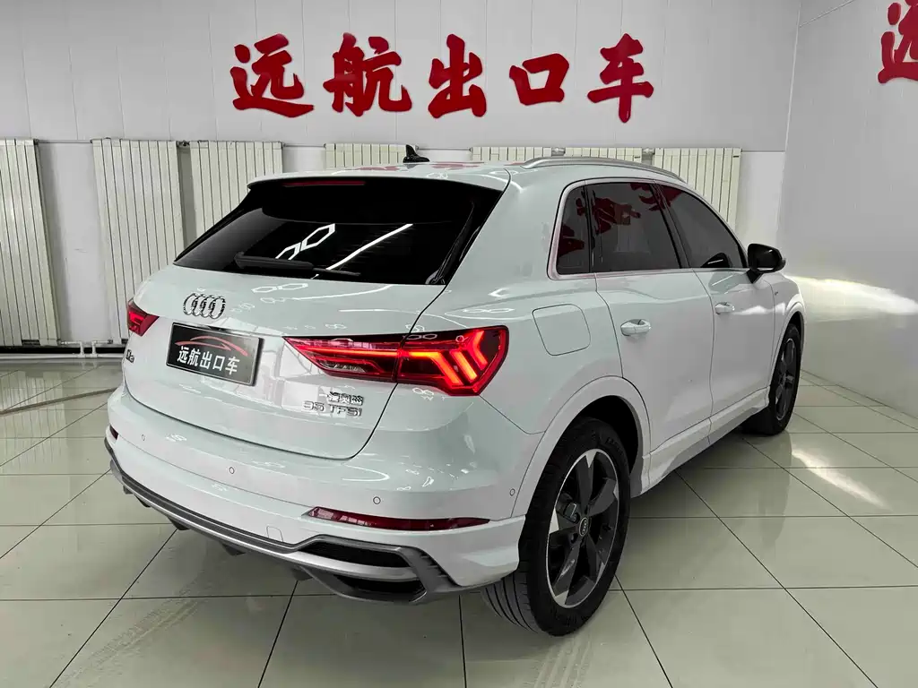 Audi Q3 2022