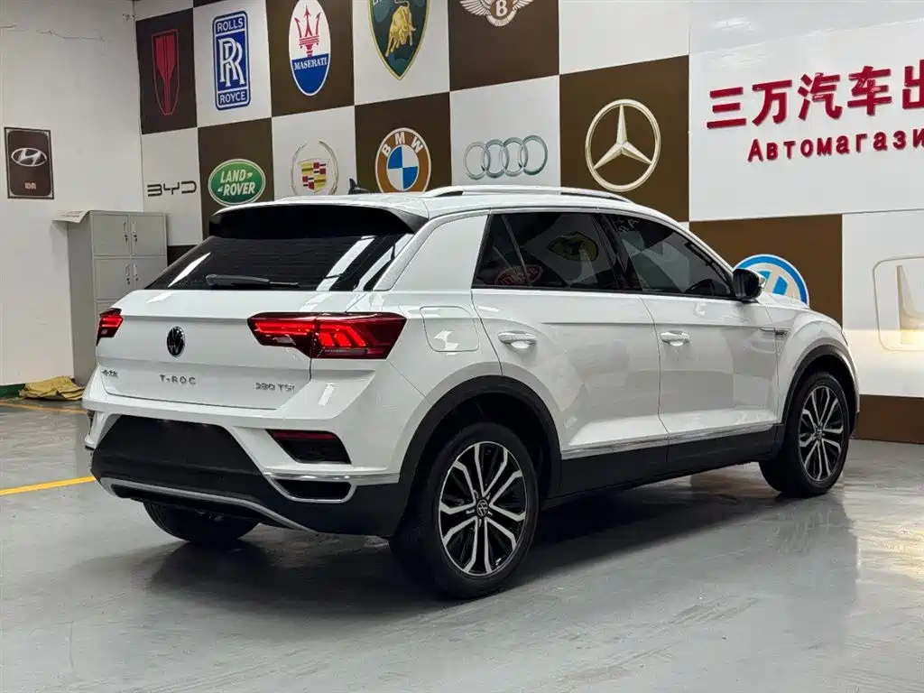 Volkswagen T-Roc 2023