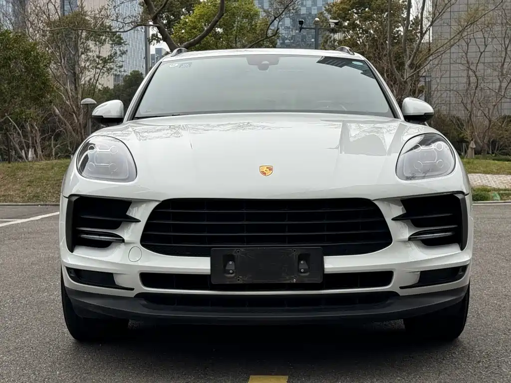 Porsche Macan 2020