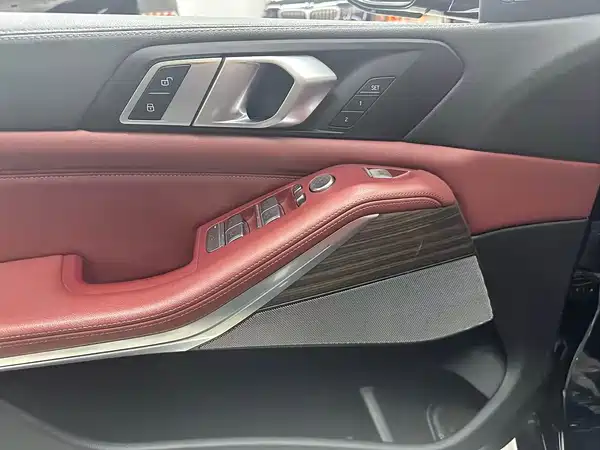 BMW X5 2022