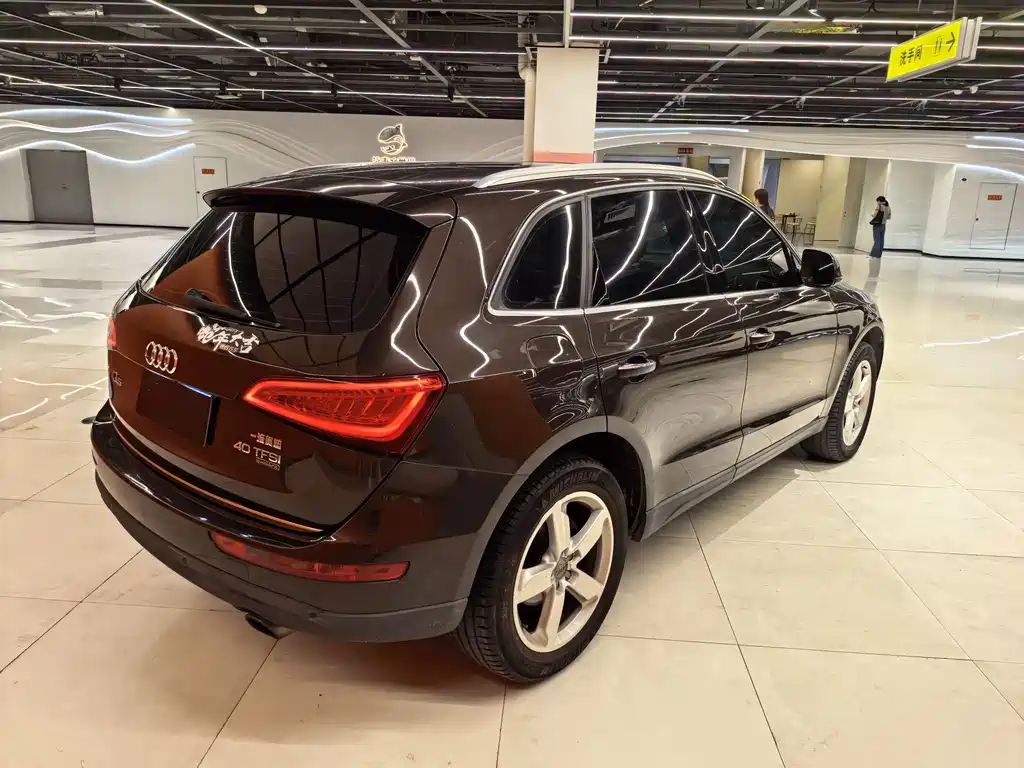 Audi Q5 2016 — фото 11