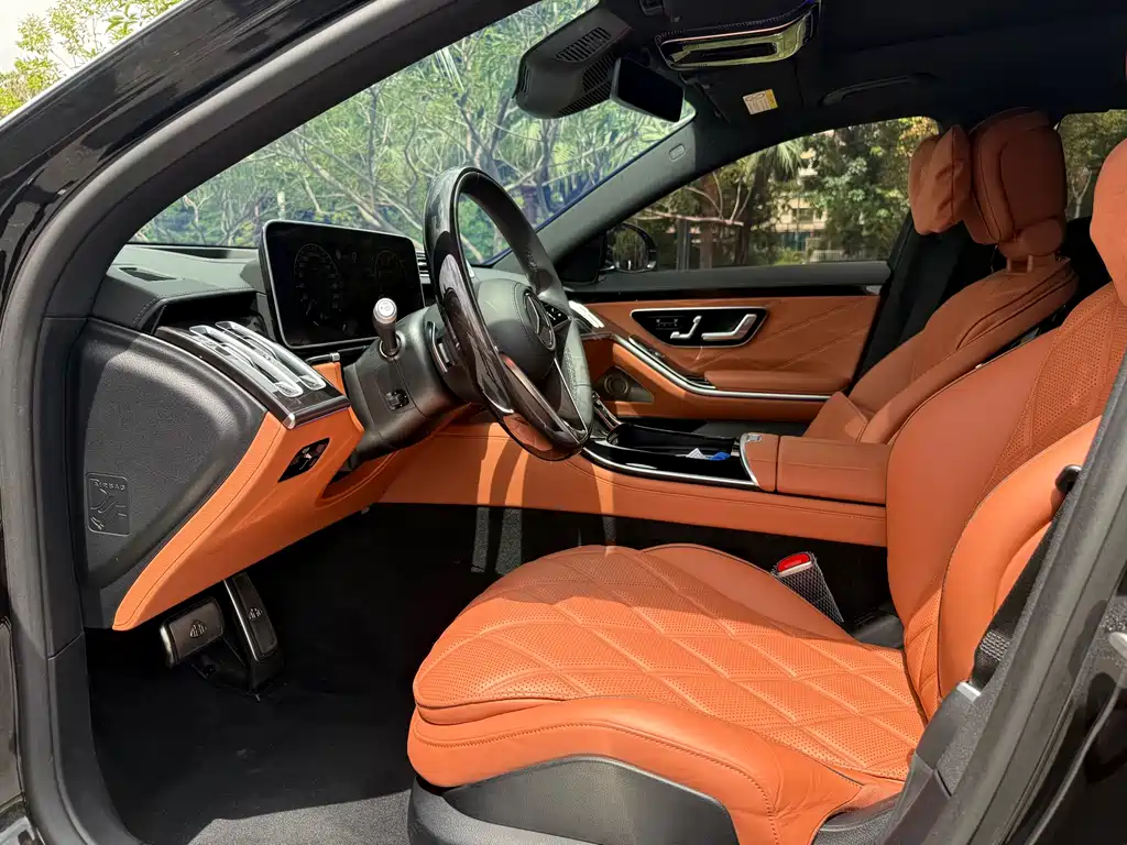 Mercedes-Benz S-Class 2024