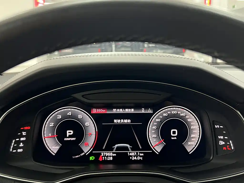 Audi A6L 2021 — фото 14