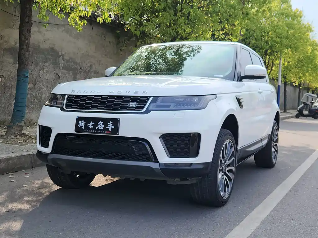 Land Rover Sport 2021 — фото 1