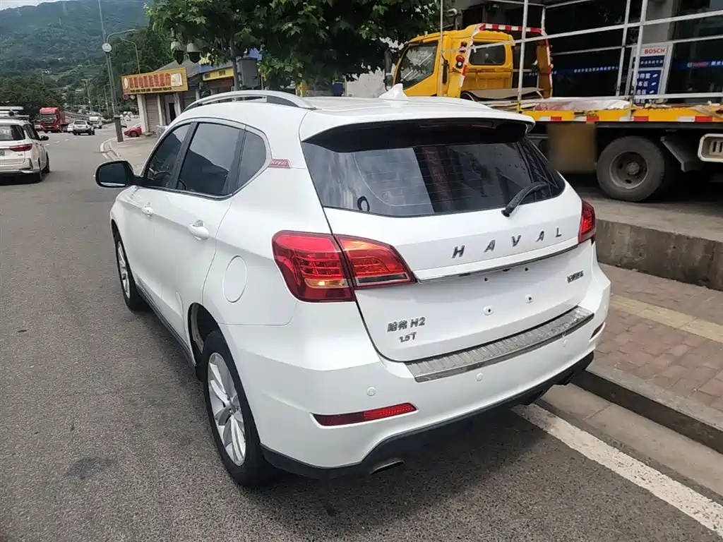 Haval H2 2015 — фото 5