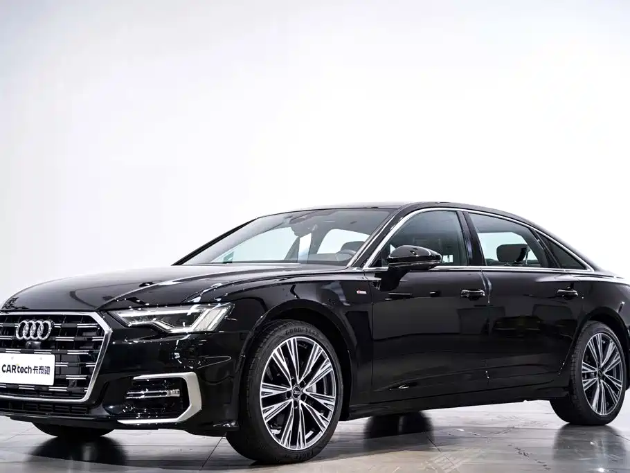 Audi A6L 2025 — фото 1