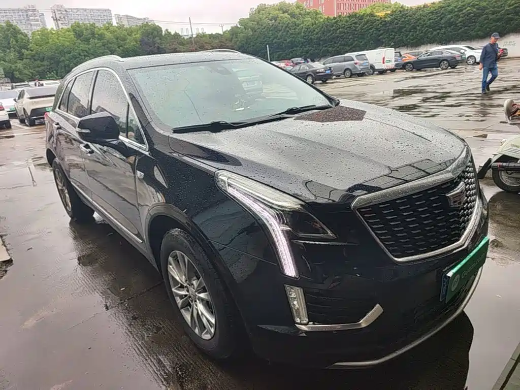 Cadillac XT5 2021 — фото 4