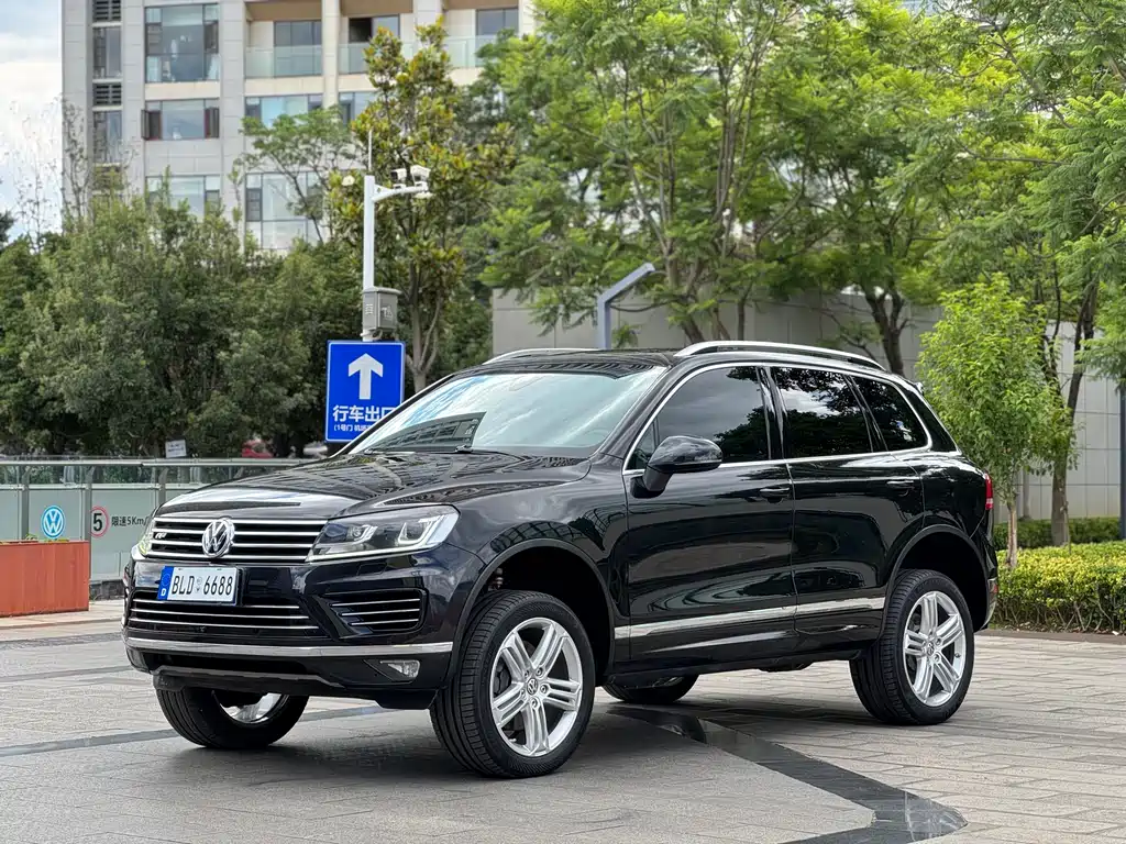 Volkswagen Touareg 2015